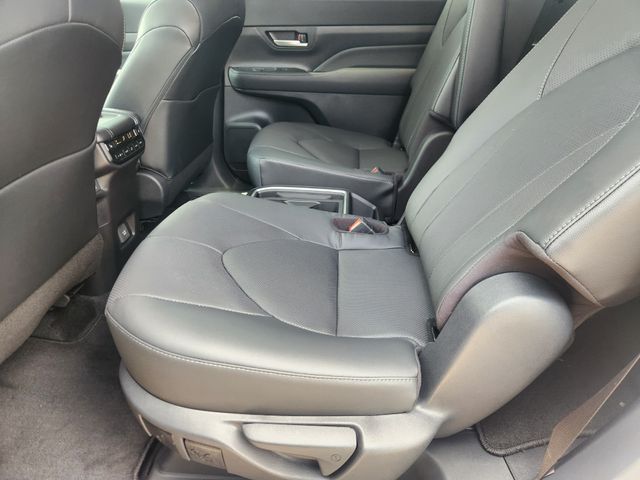 2026 Toyota Grand Highlander Hybrid Limited  at Classic Toyota Galveston
