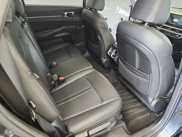 Used 2024 Kia Sorento SUV