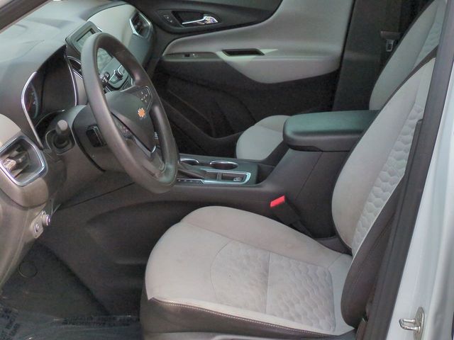 2021 Chevrolet Equinox LS photo