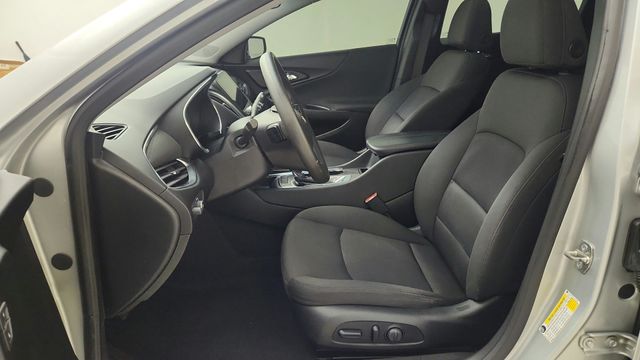 2020 Chevrolet Malibu LT Silver at Emmons Autoplex