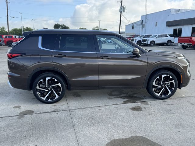 2022 Mitsubishi Outlander SEL Brown at North Houston Mitsubishi