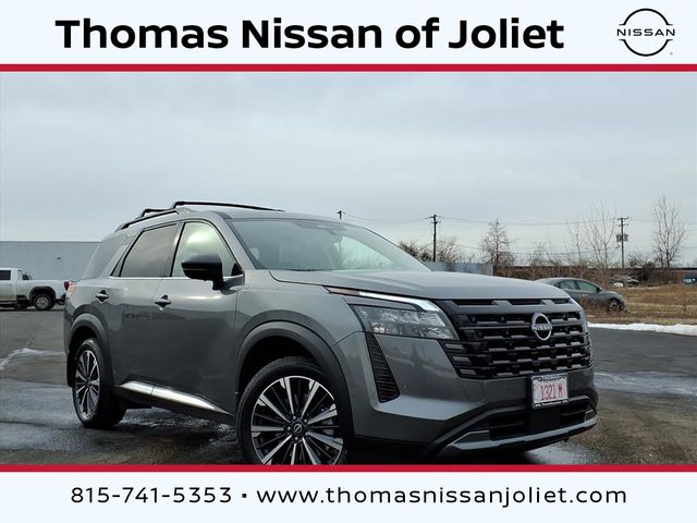 2026 Nissan Pathfinder Platinum 4WD