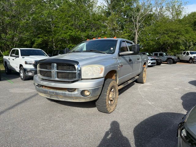 Bright Silver Metallic Clearcoat 2008 Dodge RAM 2500 SXT Mega Cab 4WD Pickup Truck Four-Wheel Drive 6-Speed Automatic