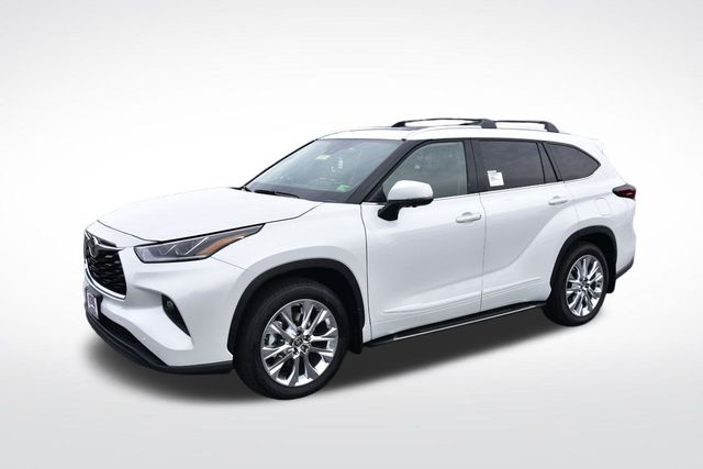2025 Toyota Highlander Limited's photo