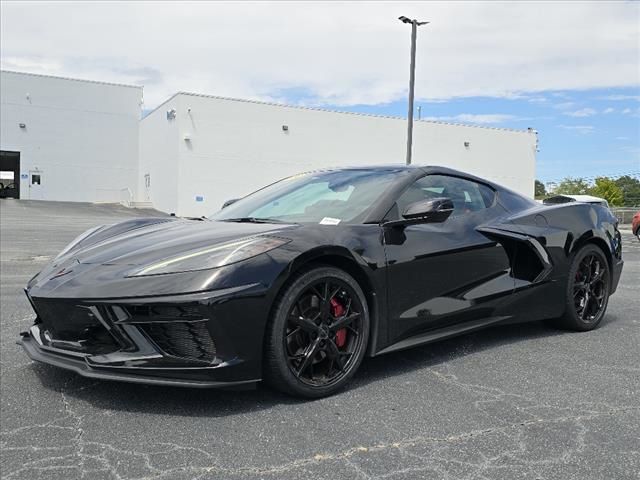 2020 Chevrolet Corvette Stingray 2