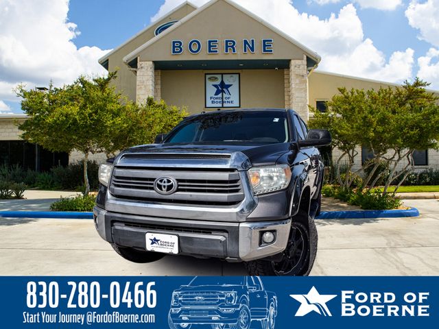 Magnetic Gray Metallic 2015 Toyota Tundra Pickup Truck 4X2 6-Speed Automatic Overdrive