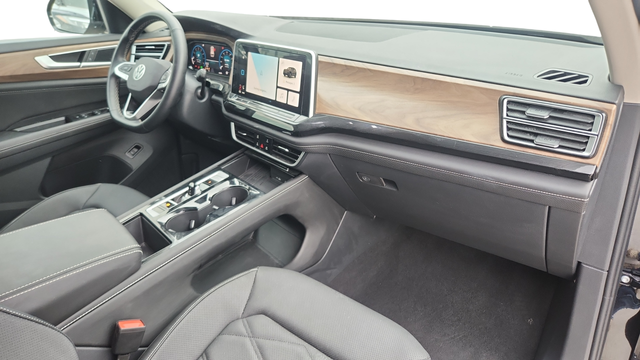 2025 Volkswagen Atlas