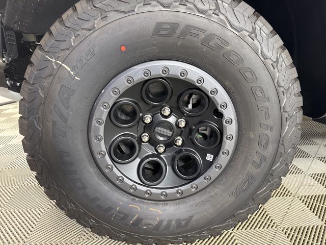 2025 Oxford White Ford F-150 Raptor 4X4 Truck