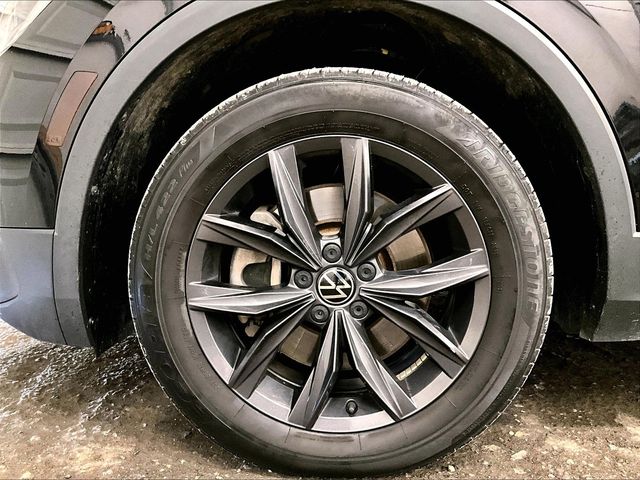 2022 Volkswagen Tiguan 2.0T SE Black at Subaru and VW of Moon Township
