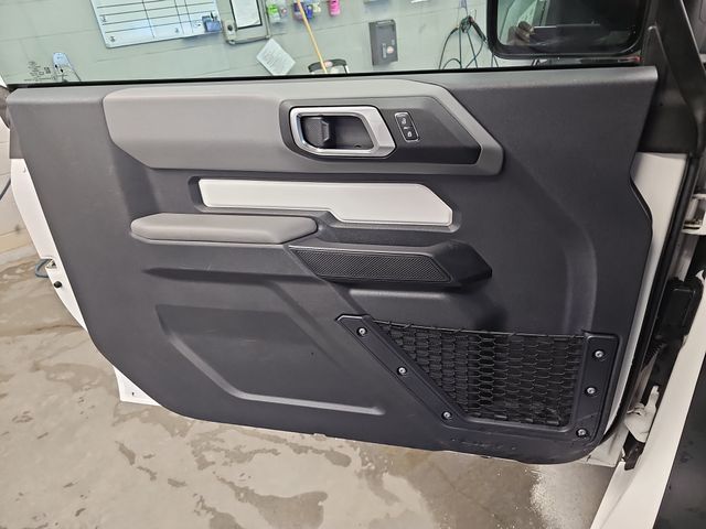 Used 2021 White Ford Base image 26