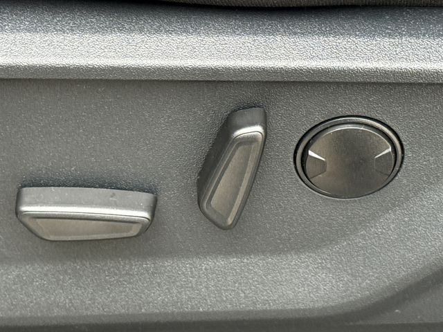 New 2026 Gray Ford XLT image 24