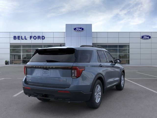 2025 Ford Explorer Active 8