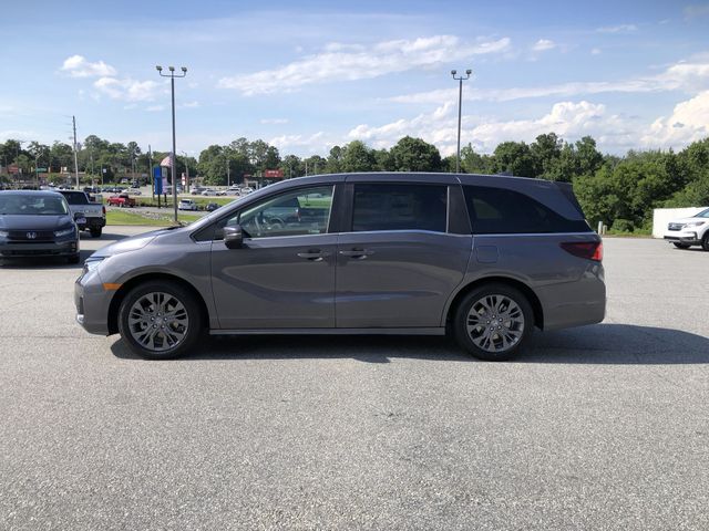 new 2026 Honda Odyssey car, priced at $45,434