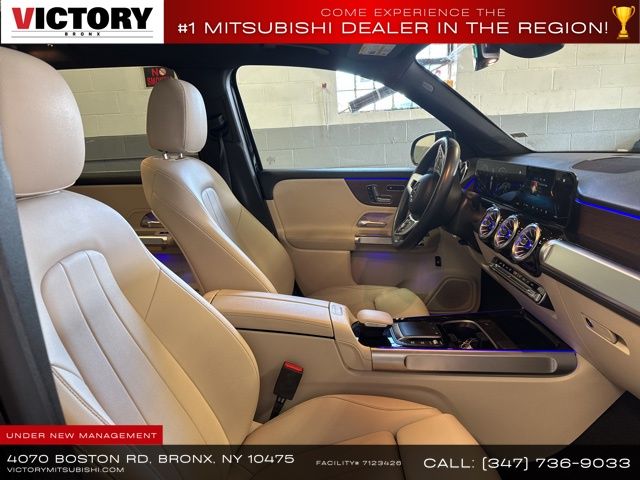 2022 Mercedes-Benz GLB GLB 250 photo