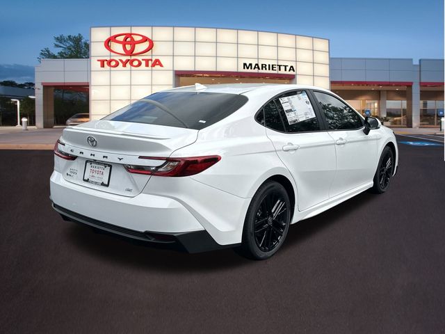 2025 Toyota Camry SE 26