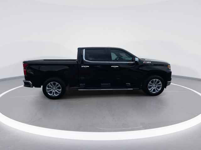 Used 2026 Black Chevrolet LTZ image 9