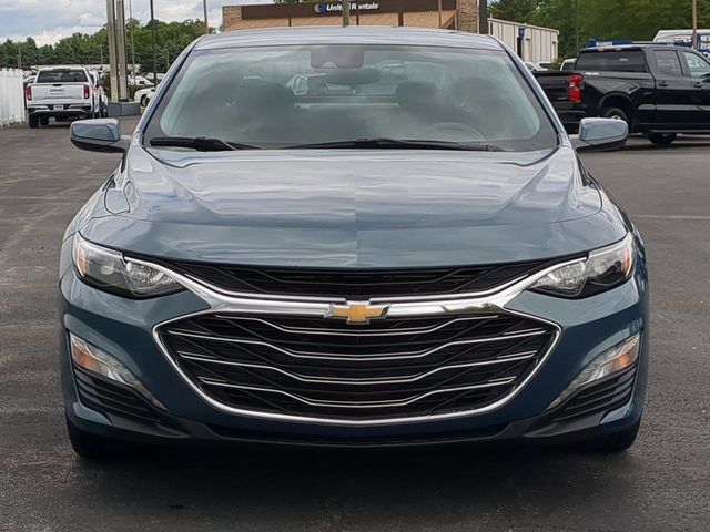 2024 Chevrolet Malibu LT photo