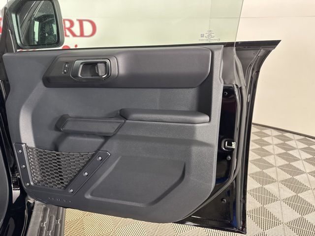 2025 Shadow Black Ford Bronco Outer Banks 4X4 SUV