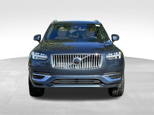 2024 Volvo XC90 Recharge Plug-In Hybrid Ultimate 8