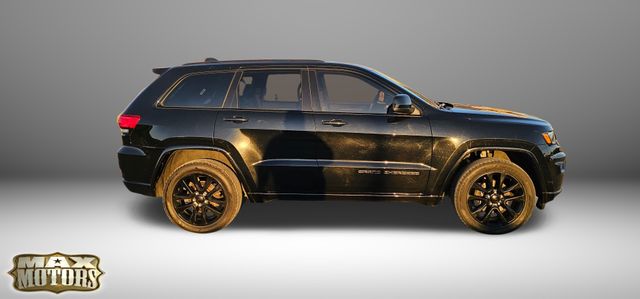 2020 Jeep Grand Cherokee Altitude 17