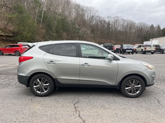 Used 2015 Gray Hyundai GLS image 4