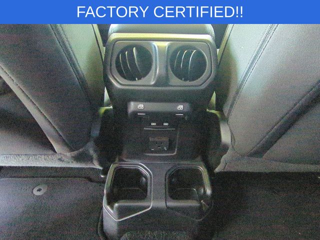 Used 2021 White Jeep Unlimited Sahara image 29
