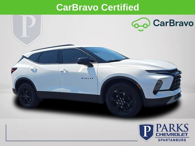 Summit White 2024 Chevrolet Blazer SUV / Crossover Front-Wheel Drive 9-Speed Automatic Overdrive
