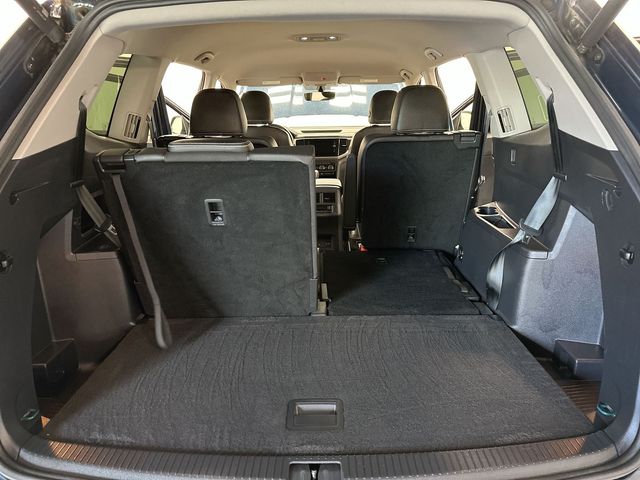 2023 Volkswagen Atlas 2.0T SE w/Technology Blue at Subaru and VW of Moon Township