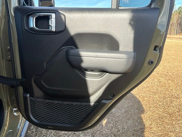 new 2025 Jeep Wrangler car, priced at $56,411