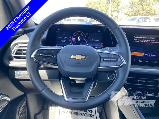 2025 Chevrolet Traverse LT photo