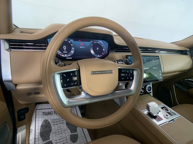 2023 Land Rover Range Rover SV 45