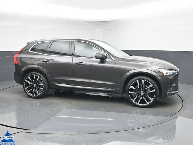 2023 Volvo XC60 B5 Ultimate Bright Theme FWD
