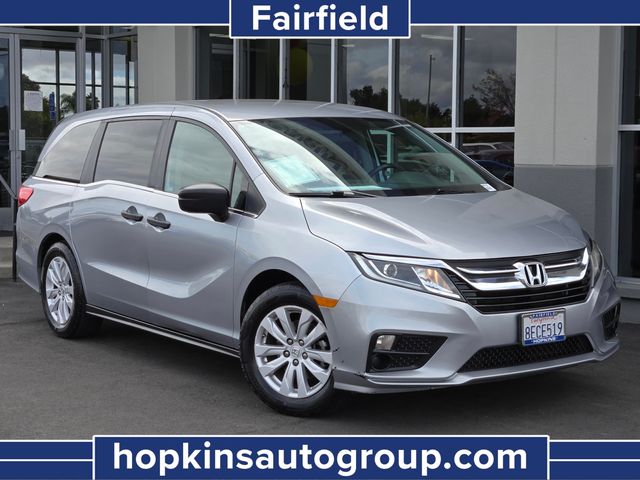 Silver 2018 Honda Odyssey Minivan Front-Wheel Drive 9-Speed Automatic