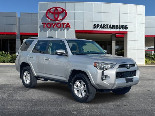 2022 Toyota 4Runner SR5