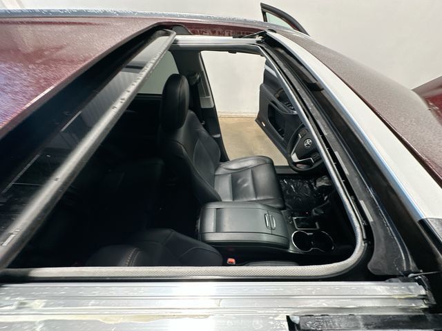 2019 Toyota Highlander XLE Red at Subaru and VW of Moon Township