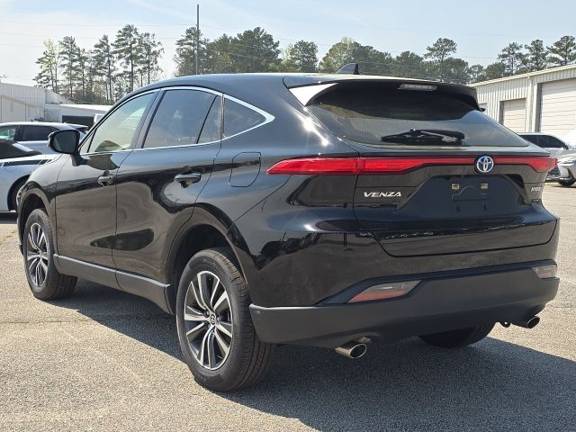 2022 Toyota Venza:C02564