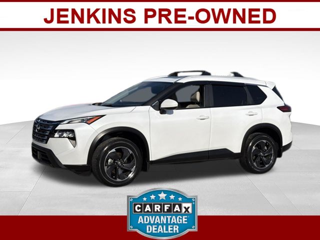 Everest White Pearl 2024 Nissan Rogue SUV / Crossover Front-Wheel Drive Continuously Variable Transmission