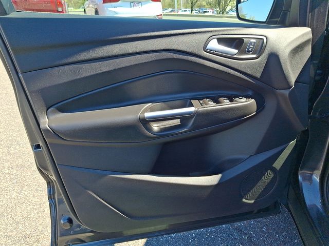 used 2019 Ford Escape car, priced at $11,040