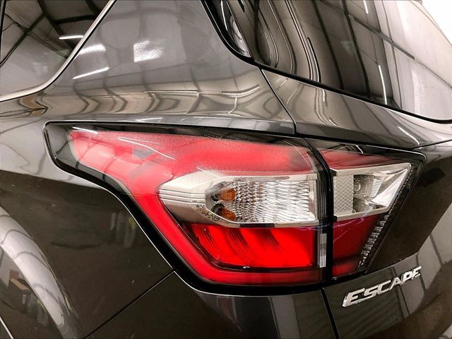 2018 Ford Escape SE Gray at Bob Ruth Ford