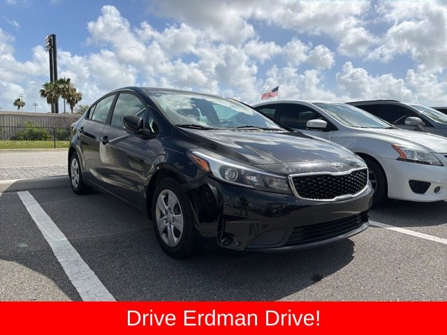 2017 Kia Forte LX AT's photo