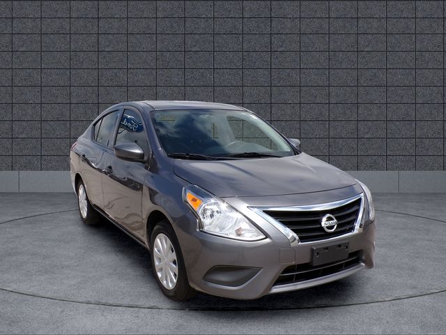 2019 Nissan Versa 1.6 S Plus