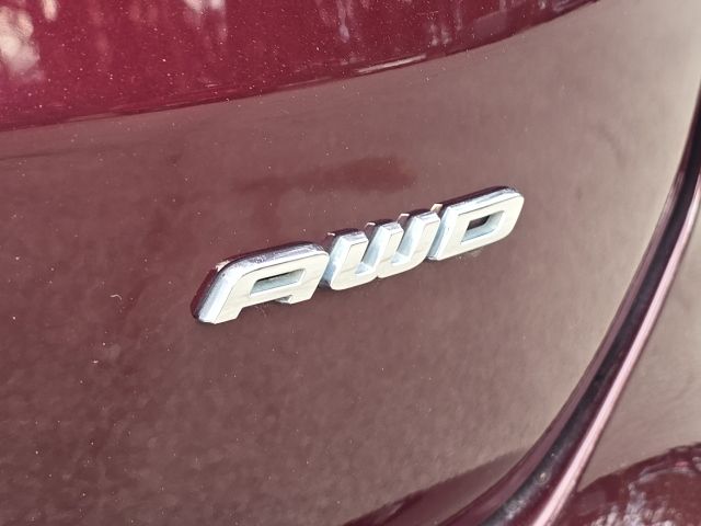 2022 Ford Edge Titanium:168337A