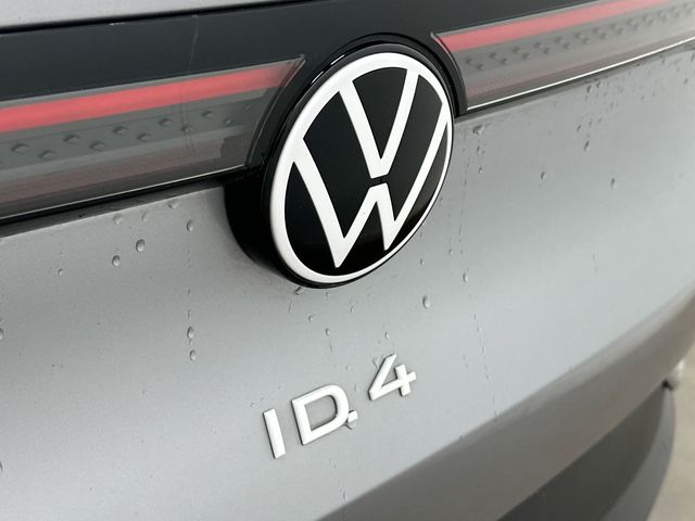 2023 Volkswagen ID.4 Pro Silver at Subaru and VW of Moon Township