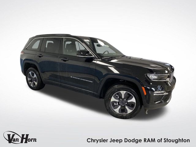 2024 Jeep Grand Cherokee 4xe's photo