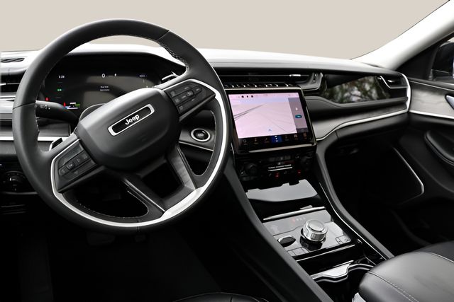 Used Car 2022 Jeep Grand Cherokee  4xe For Sale Under $30,000 In Austin, Texas