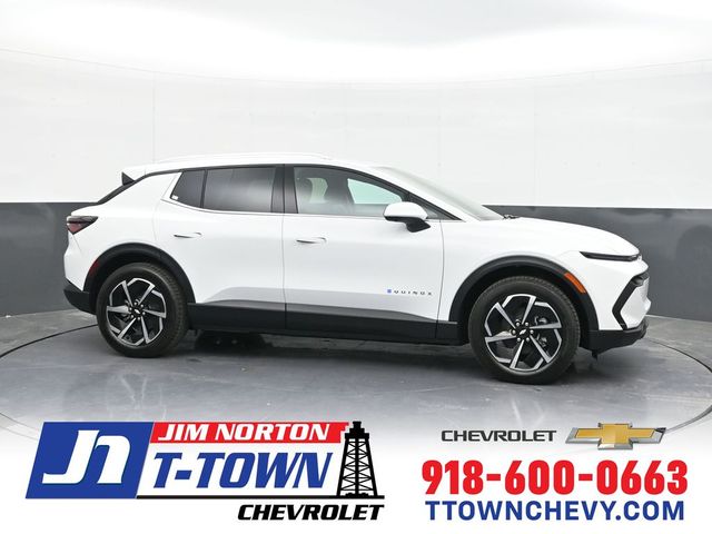 Summit White 2026 Chevrolet Equinox EV LT 2 FWD SUV / Crossover Front-Wheel Drive 1-Speed Automatic