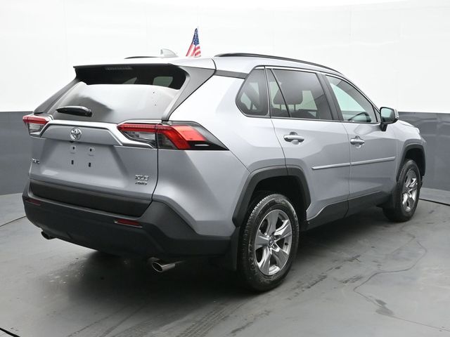 2024 Toyota RAV4 XLE 6