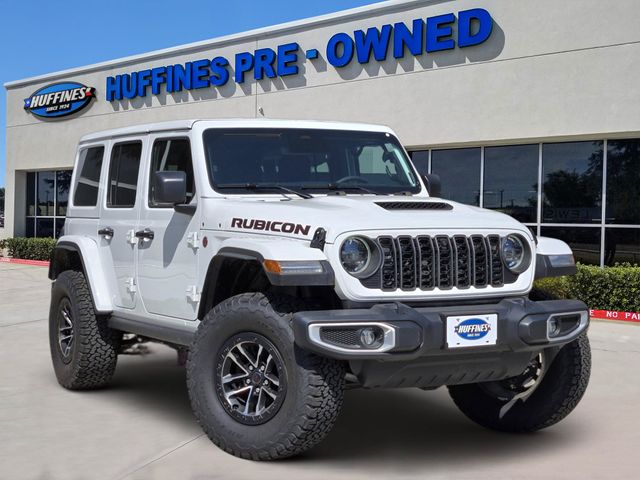 Bright White Clearcoat 2026 Jeep Wrangler SUV / Crossover Four-Wheel Drive 8-Speed Automatic