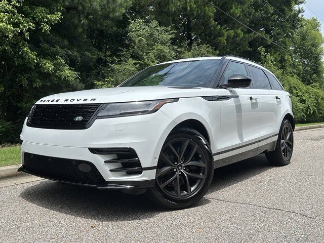 Fuji White 2026 Land Rover Range Rover Velar SUV / Crossover All-Wheel Drive 8-Speed Automatic