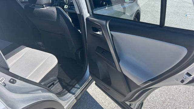 Used 2018 Toyota RAV4 SUV